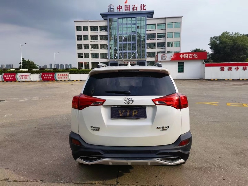 廣州15年豐田RAV46
