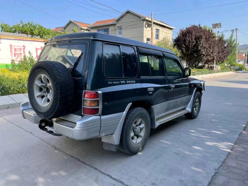 煙臺12年獵豹汽車黑金剛6
