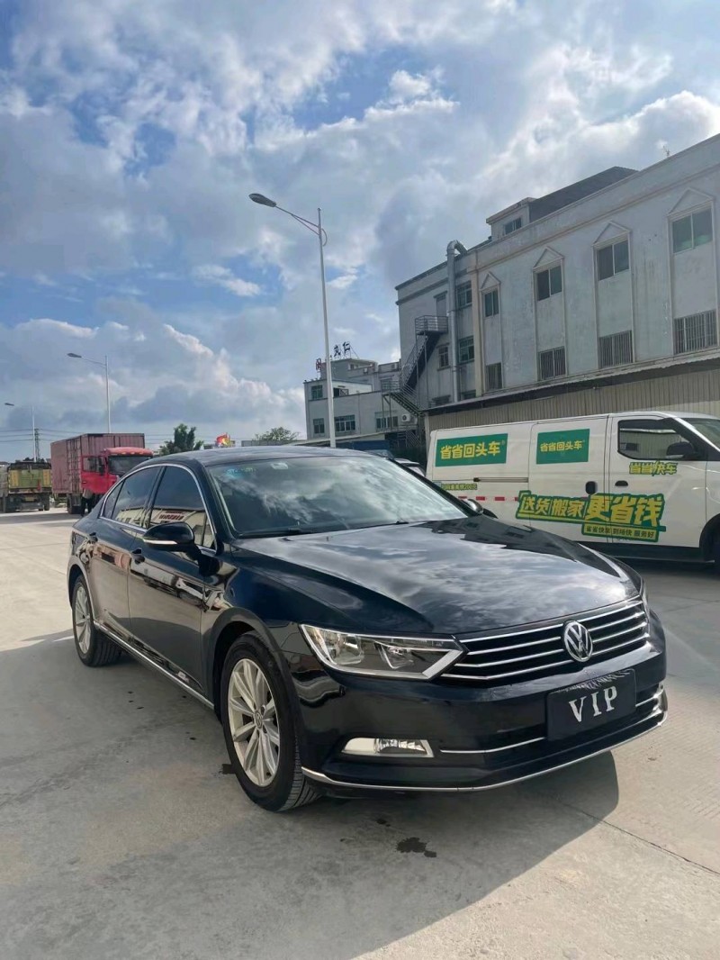 东莞17年大众迈腾5