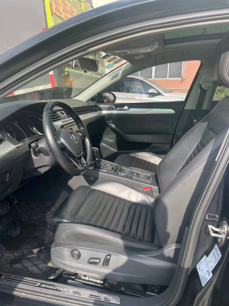 东莞17年大众迈腾3