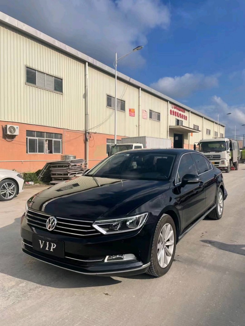 东莞17年大众迈腾4