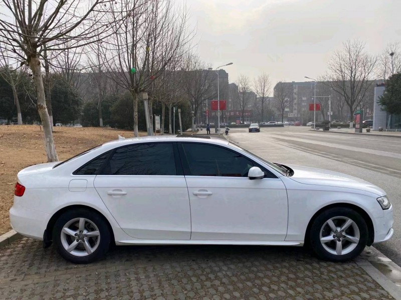 徐州16年奥迪A4L4