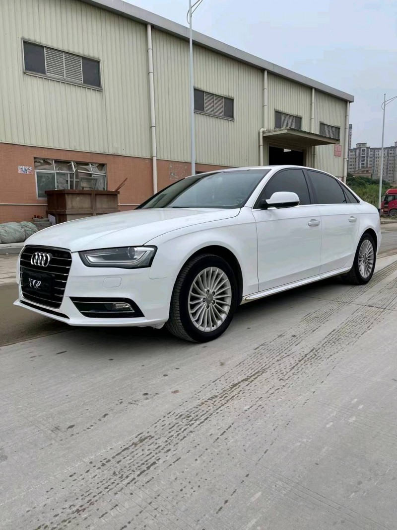 东莞16年奥迪A4L3