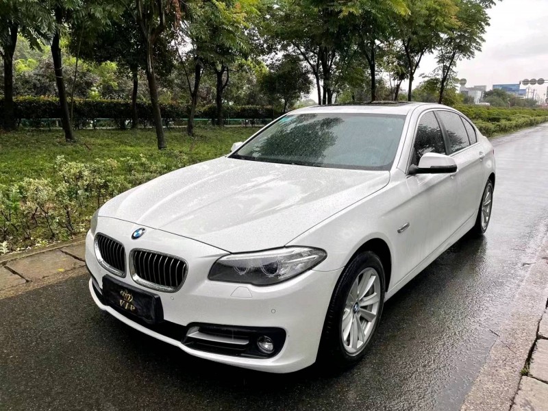 金華17年寶馬5系4