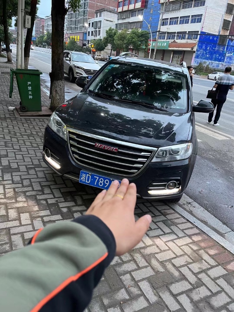 岳陽16年哈弗H61