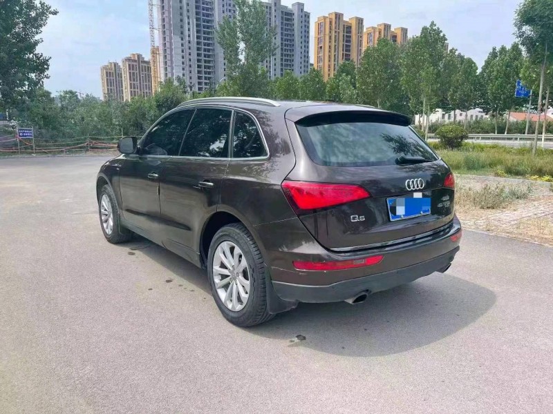 濟寧14年奧迪Q53