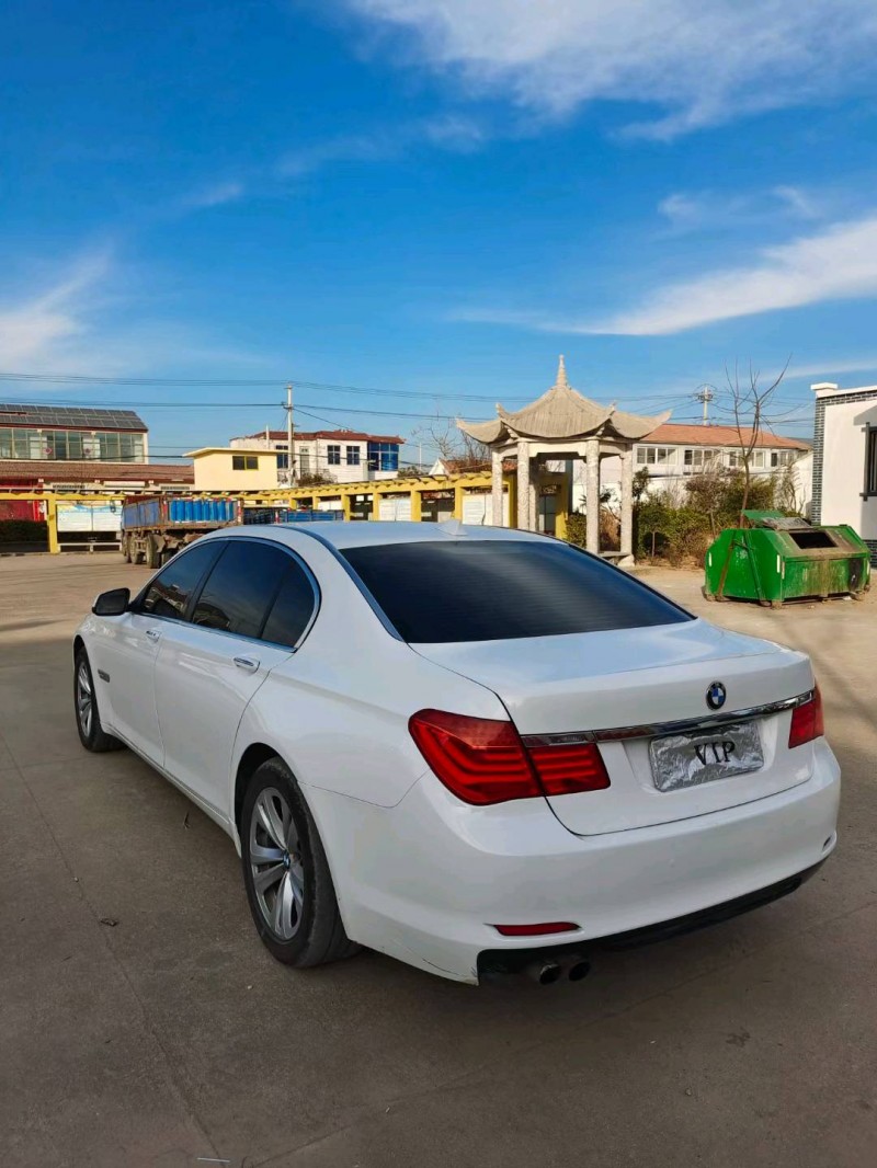 徐州10年宝马7系8