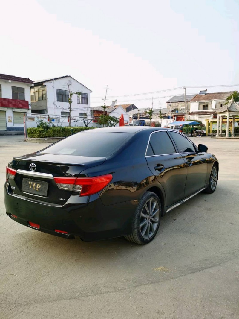 徐州14年丰田锐志7