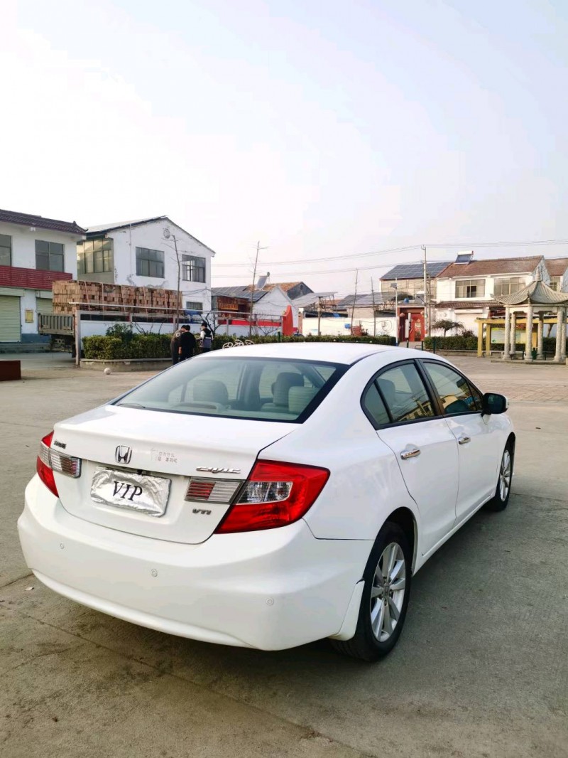 徐州14年本田思域3