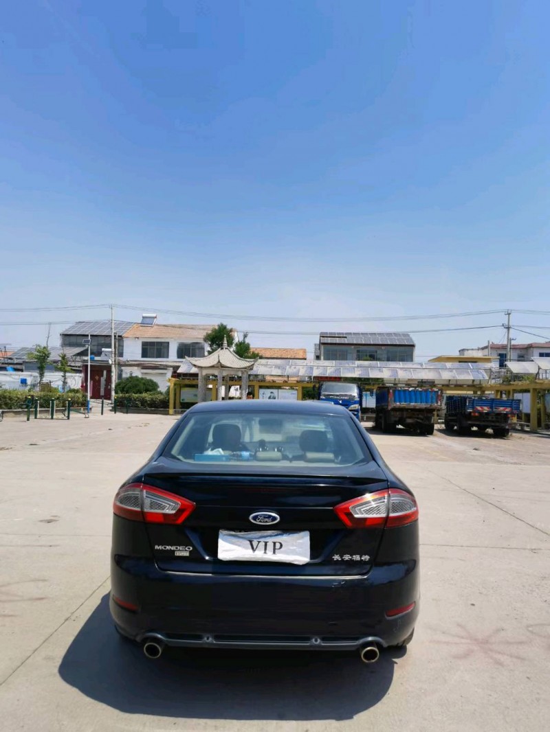 徐州13年福特蒙迪欧1