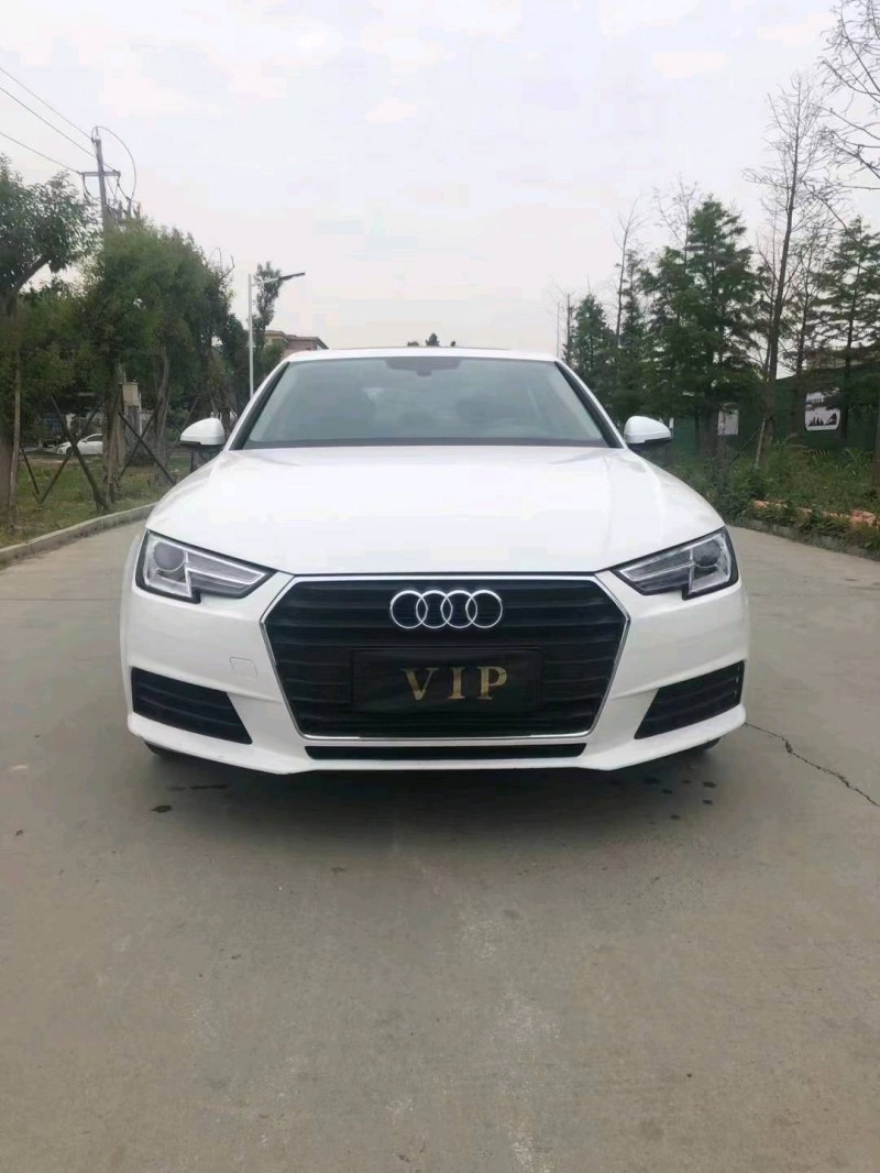 徐州17年奥迪A4L1