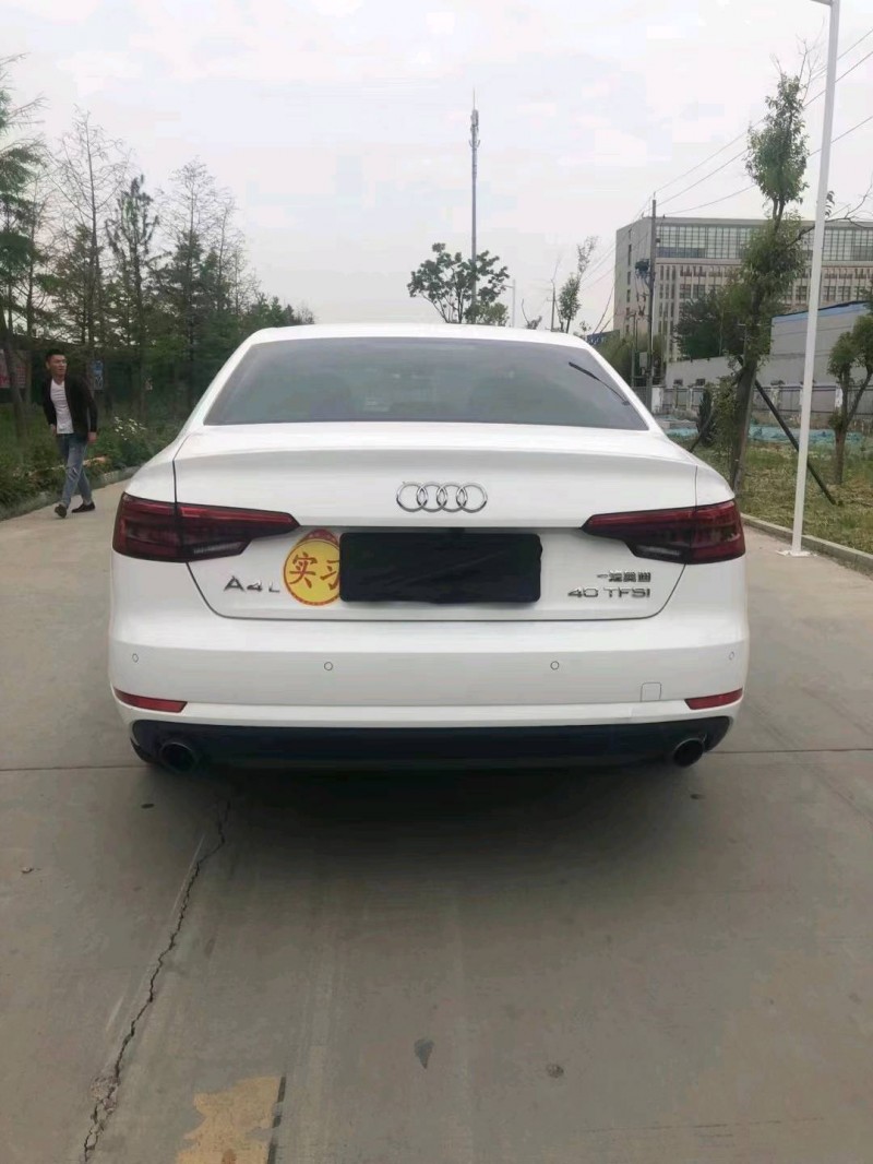徐州17年奥迪A4L9