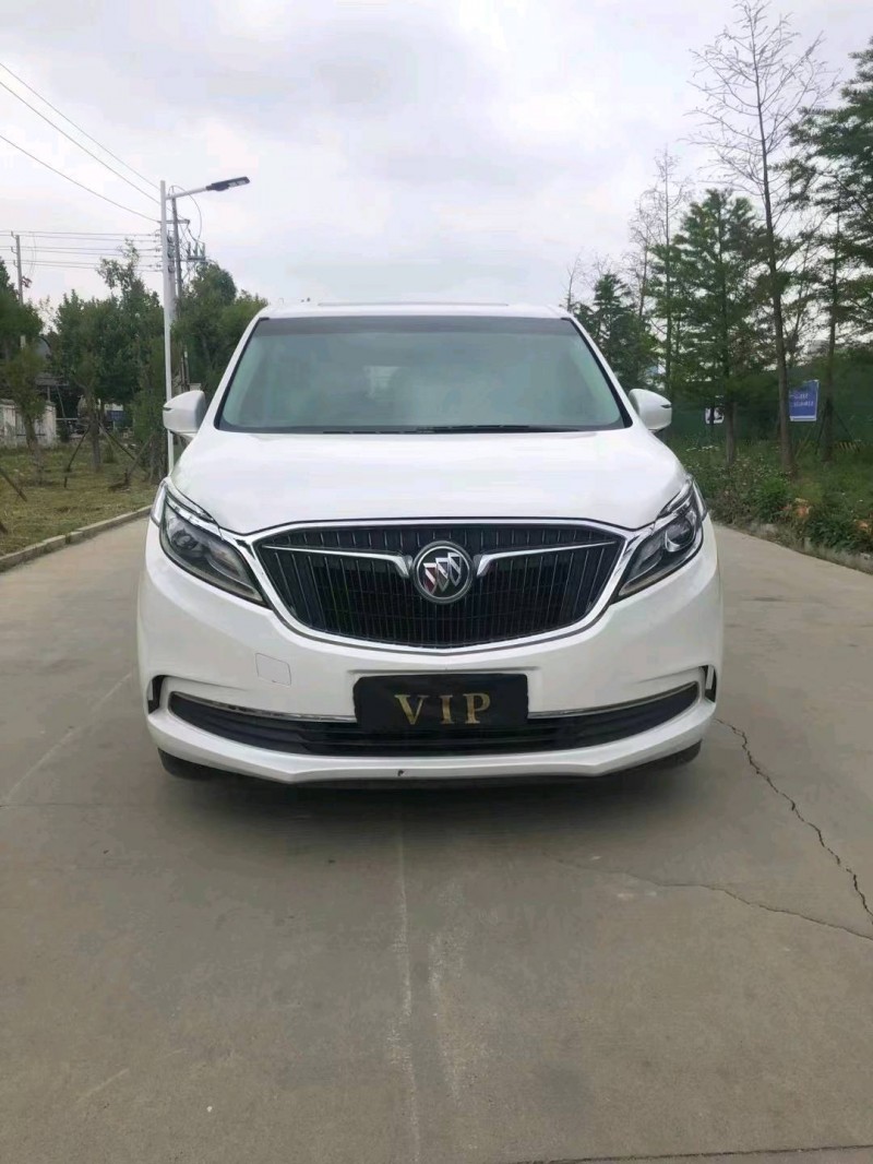 徐州18年别克GL89