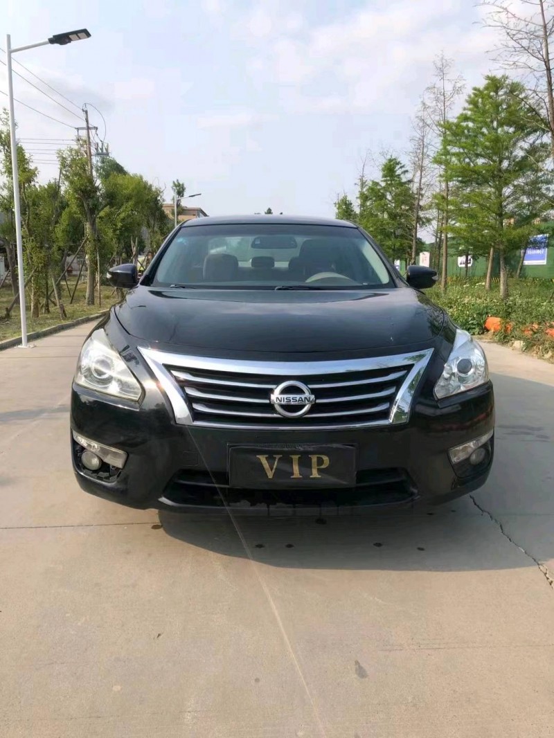 徐州16年日產天籟1