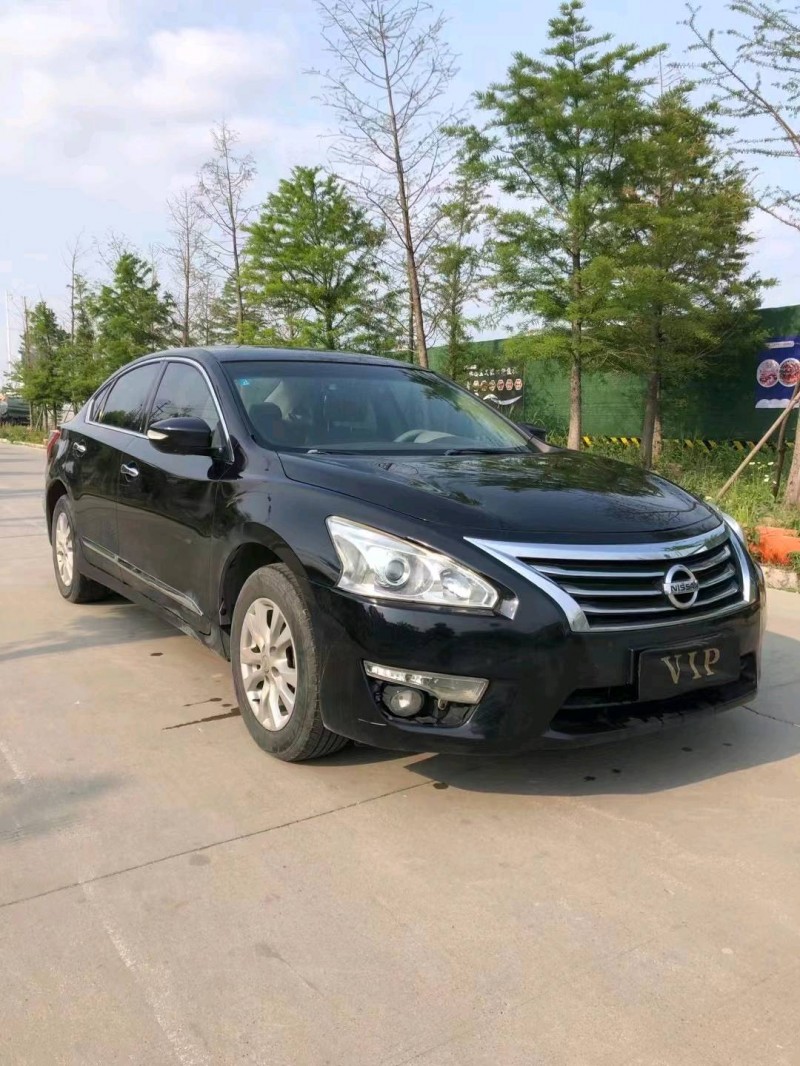 徐州16年日產天籟2