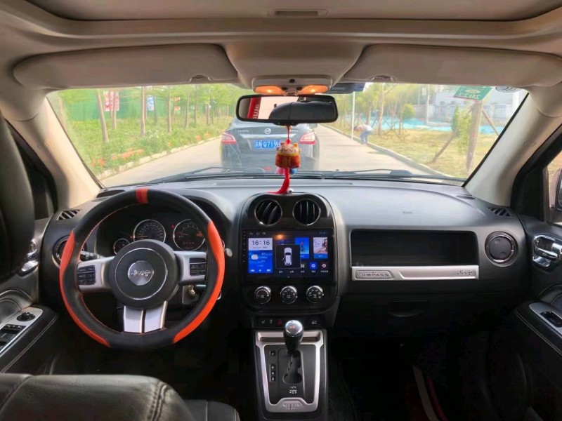 徐州14年Jeep指南者4