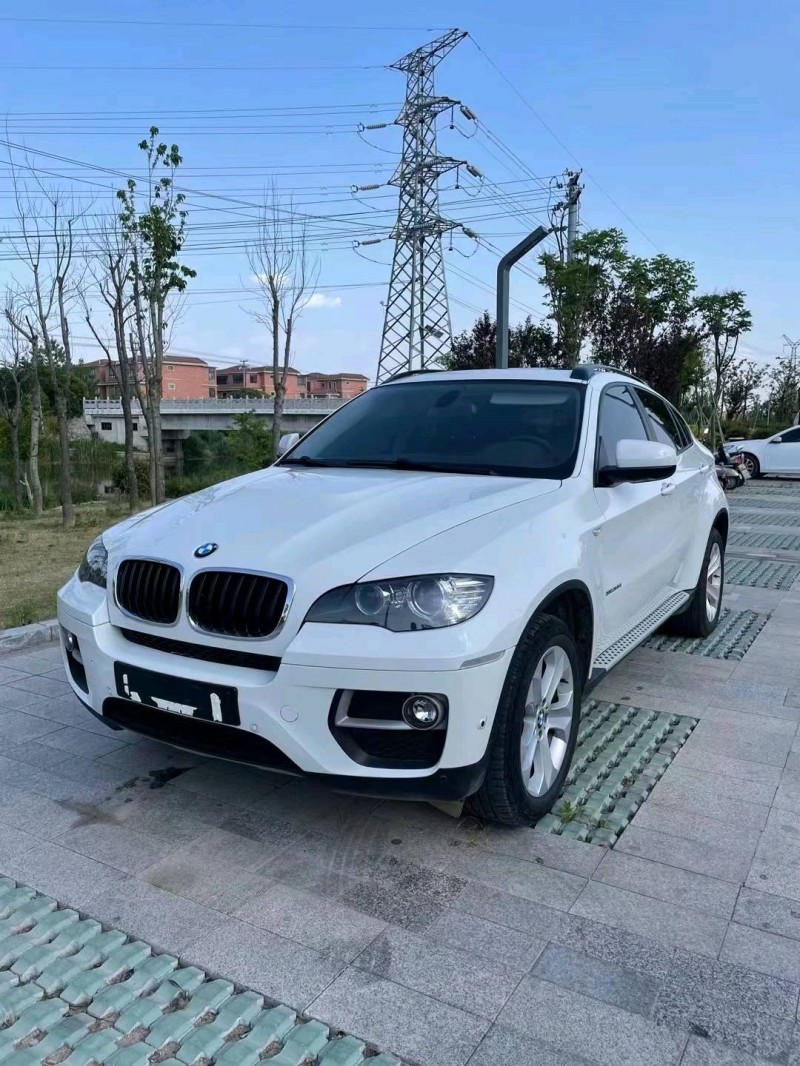 徐州17年宝马X68