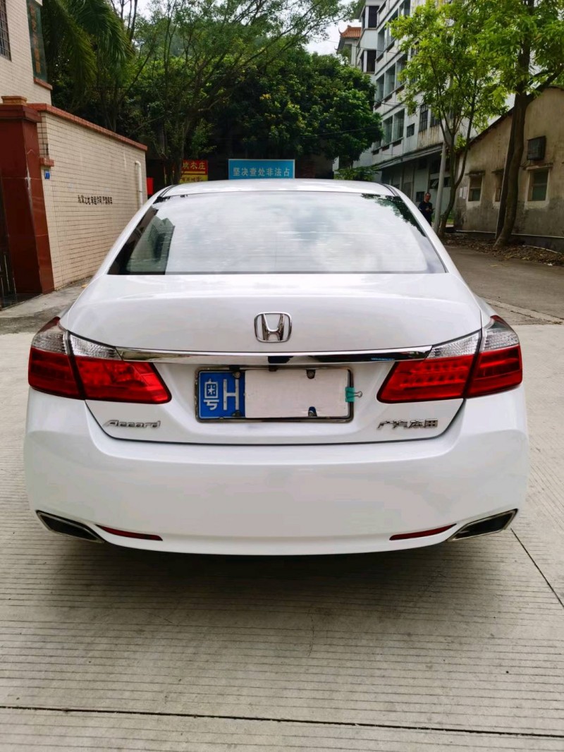 中山15年本田雅阁2