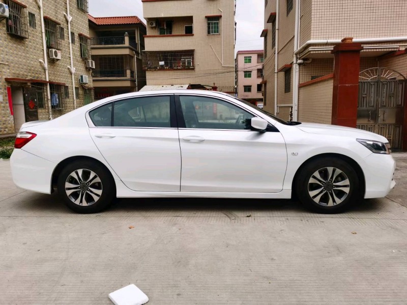 中山15年本田雅阁4