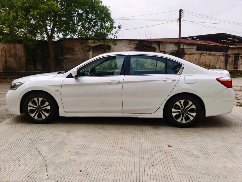 中山15年本田雅阁6