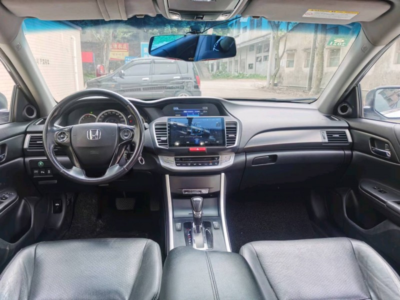 中山15年本田雅阁9