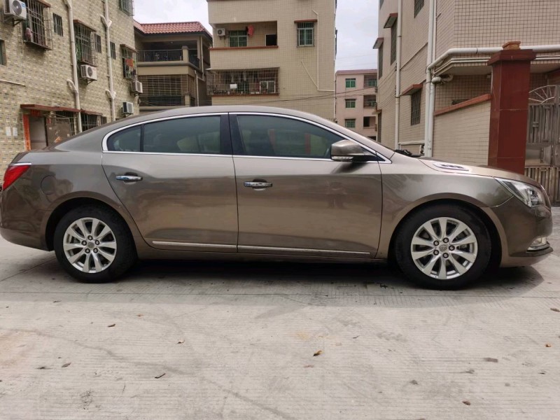 中山14年别克君越6