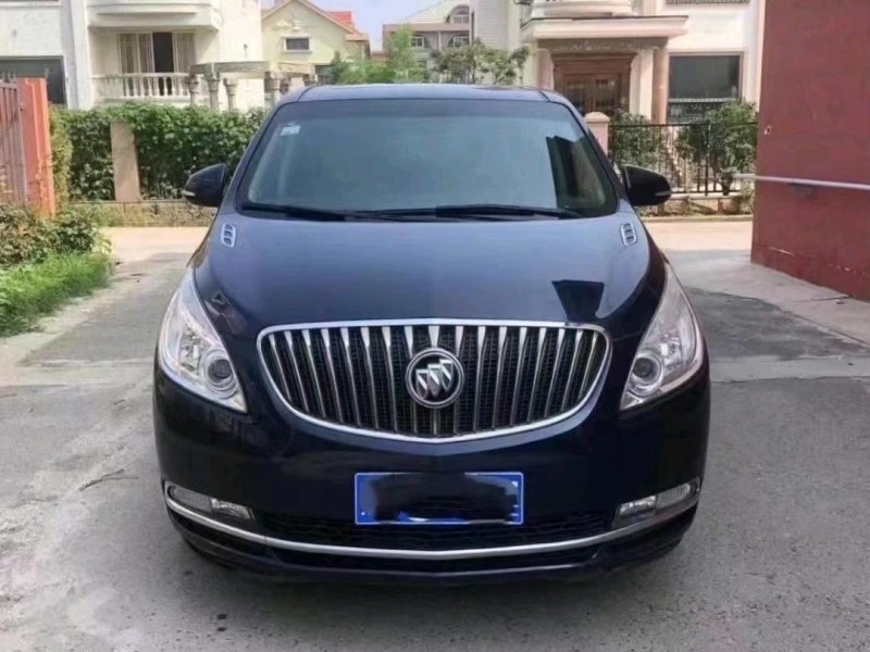 青岛17年别克GL81