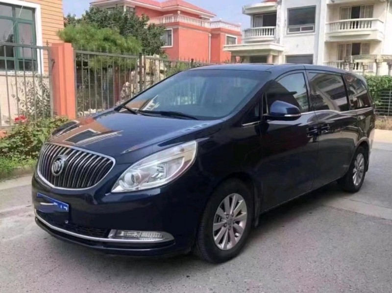 青岛17年别克GL83