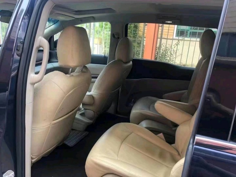 青岛17年别克GL85