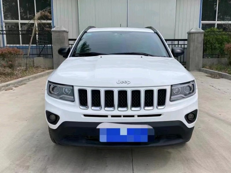 青島13年Jeep指南者1