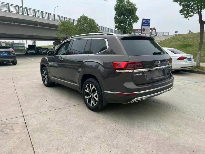 北京20年大众途昂6