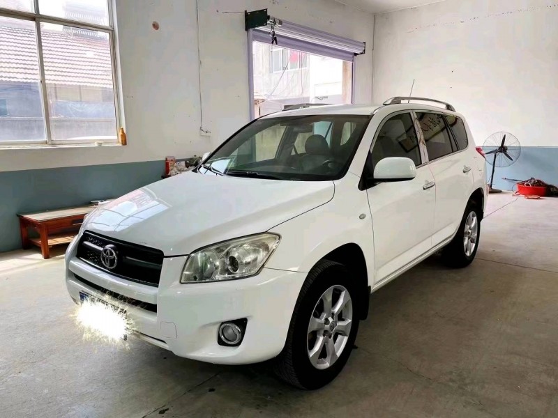 濰坊12年豐田RAV43