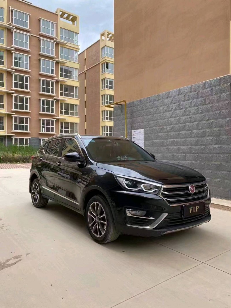 保定18年漢騰汽車X52