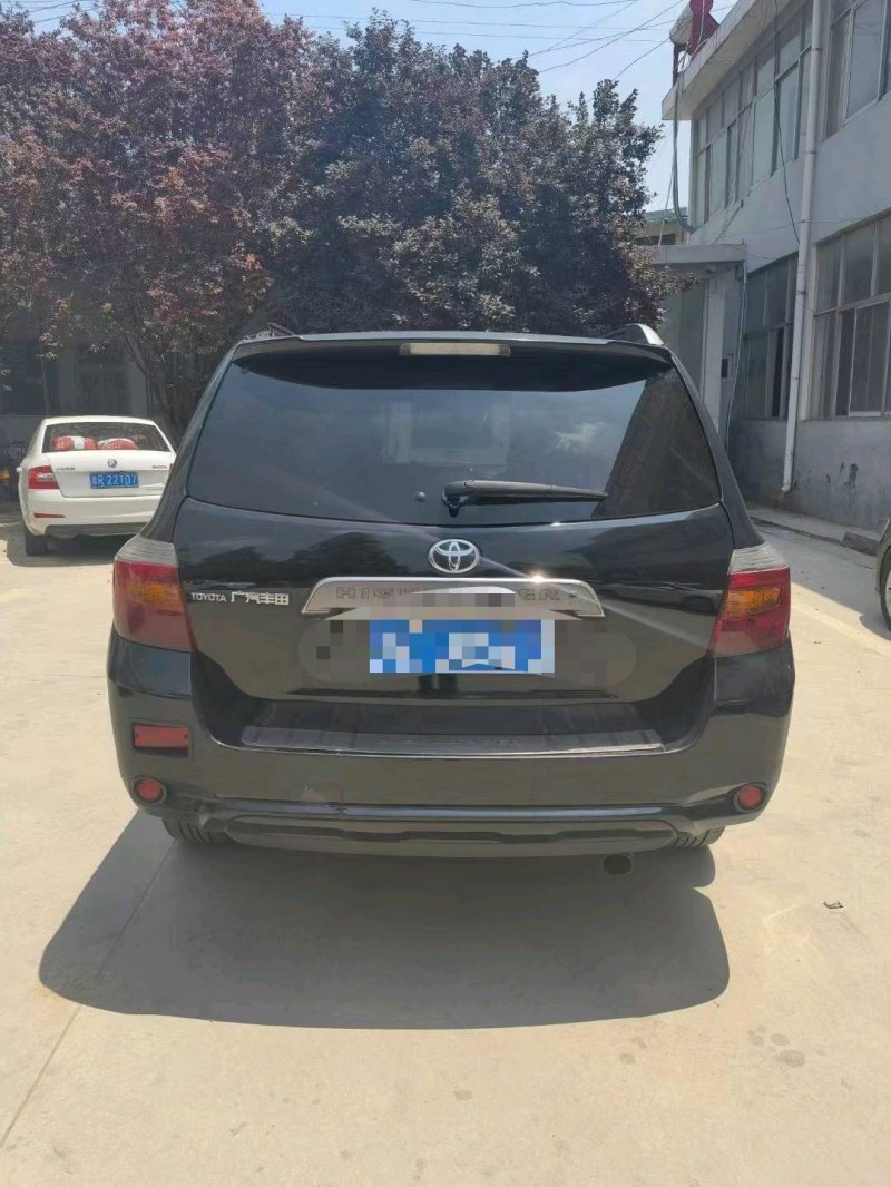 北京11年丰田汉兰达5