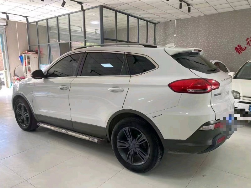 濟南17年獵豹汽車CS104