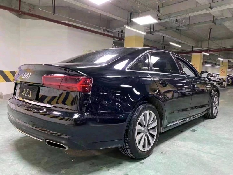 成都17年奧迪A6L4