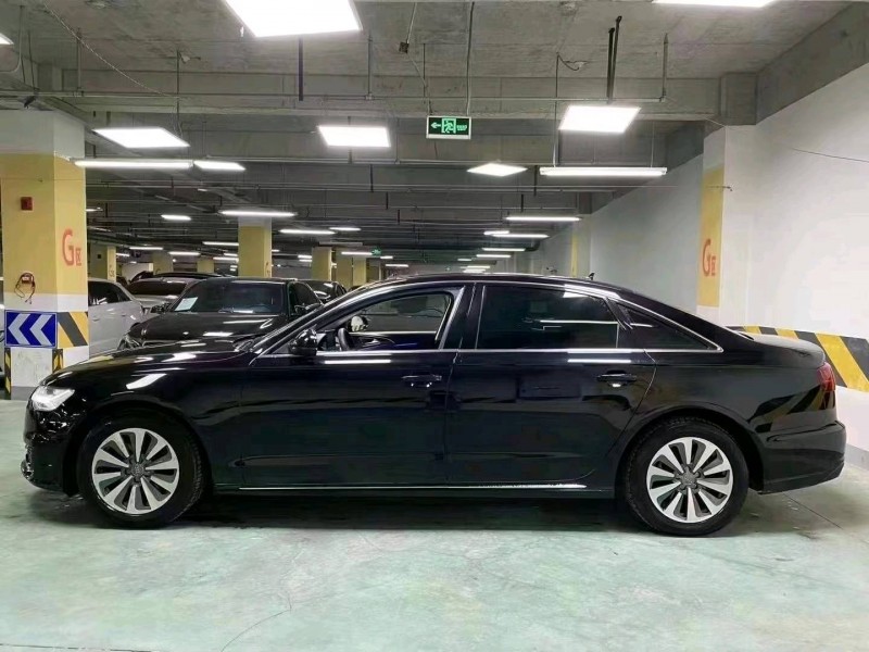 成都17年奧迪A6L5