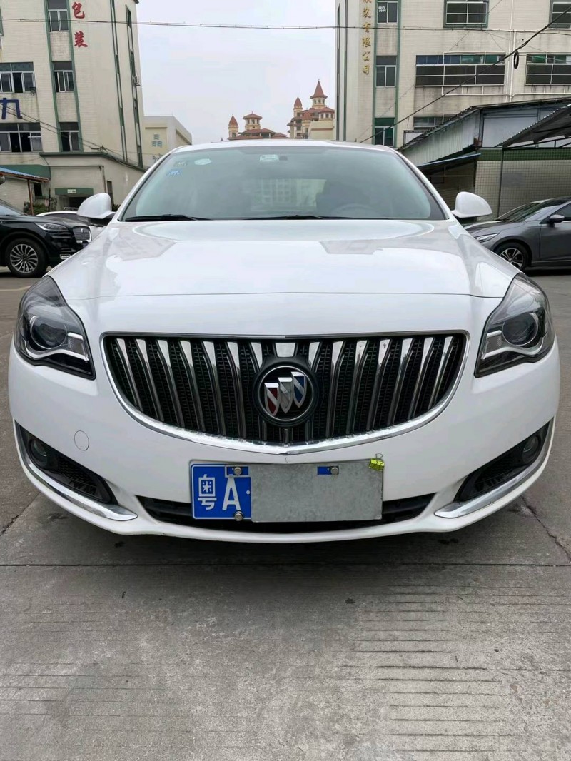 中山17年别克君威1