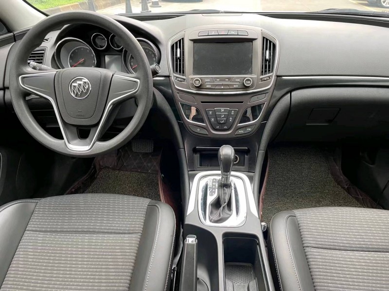 中山17年别克君威7