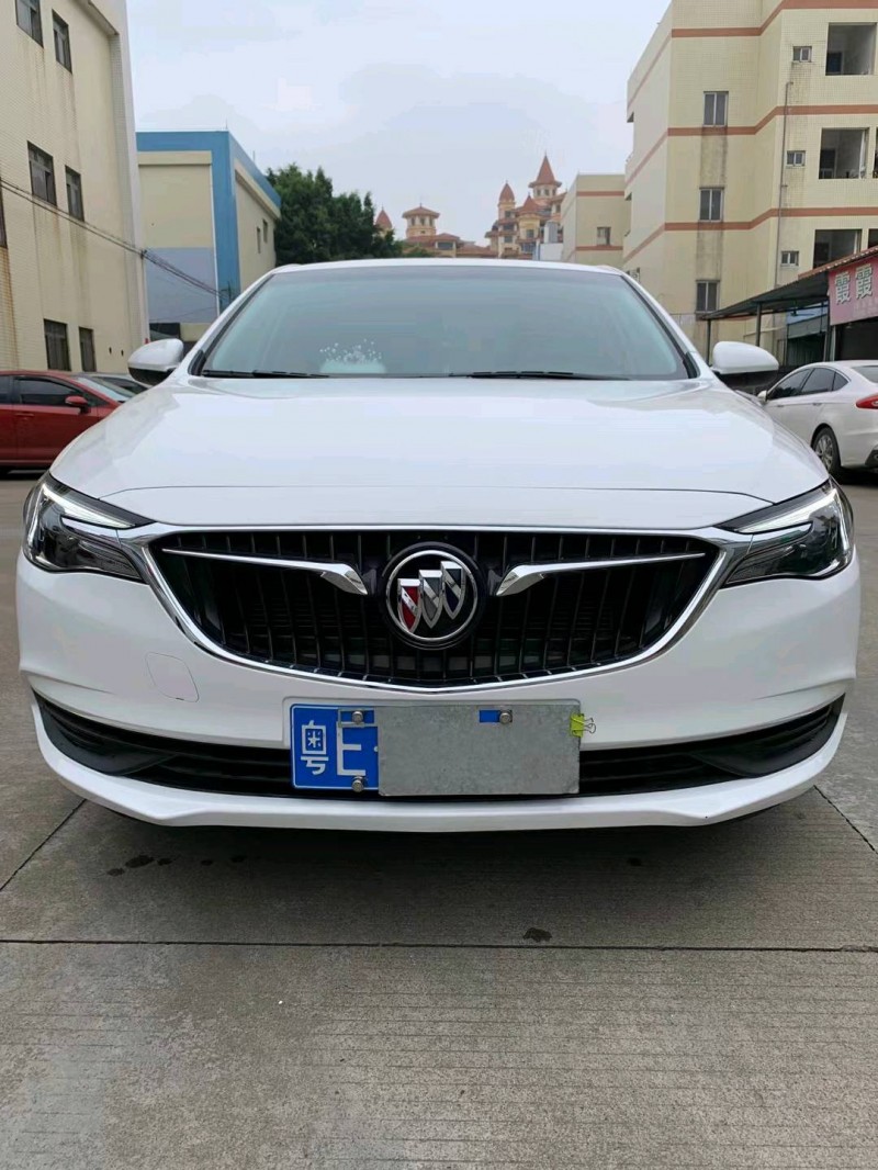 中山21年别克英朗1