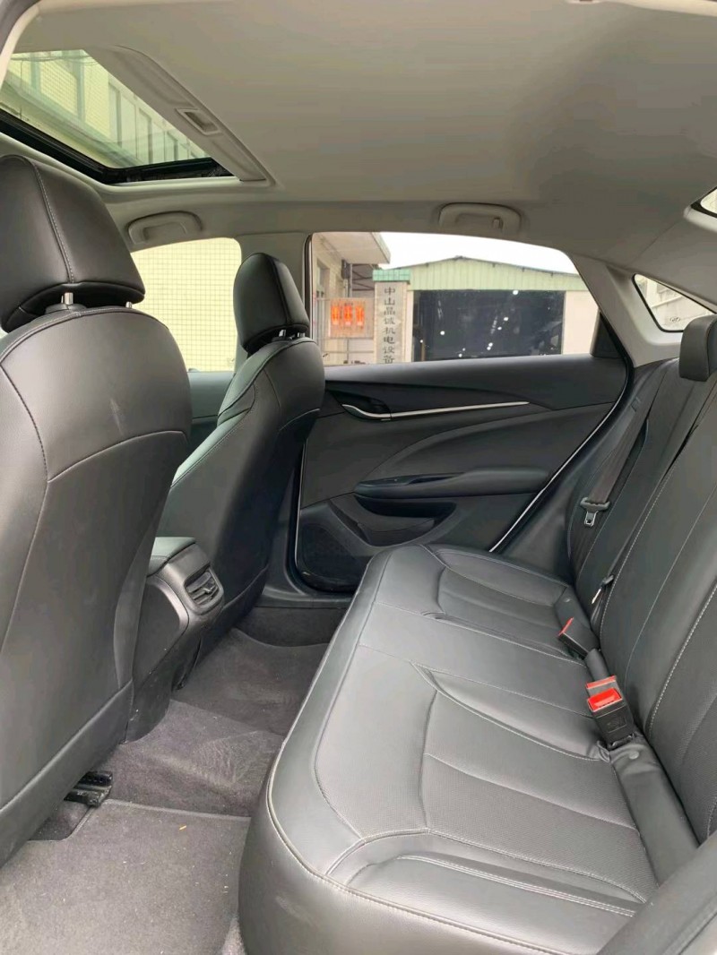 中山21年别克英朗7