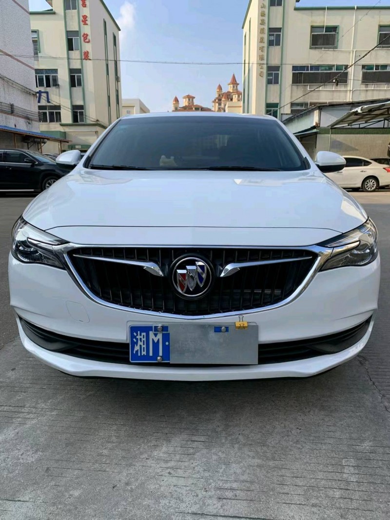 中山19年别克英朗1