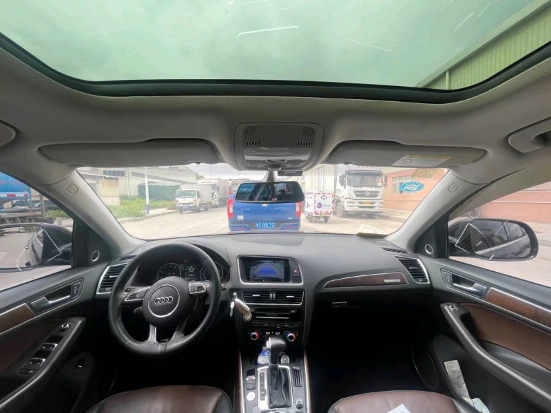 东莞16年奥迪Q56