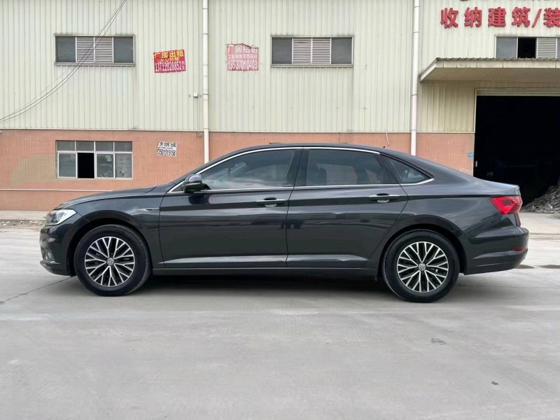 东莞20年大众速腾8