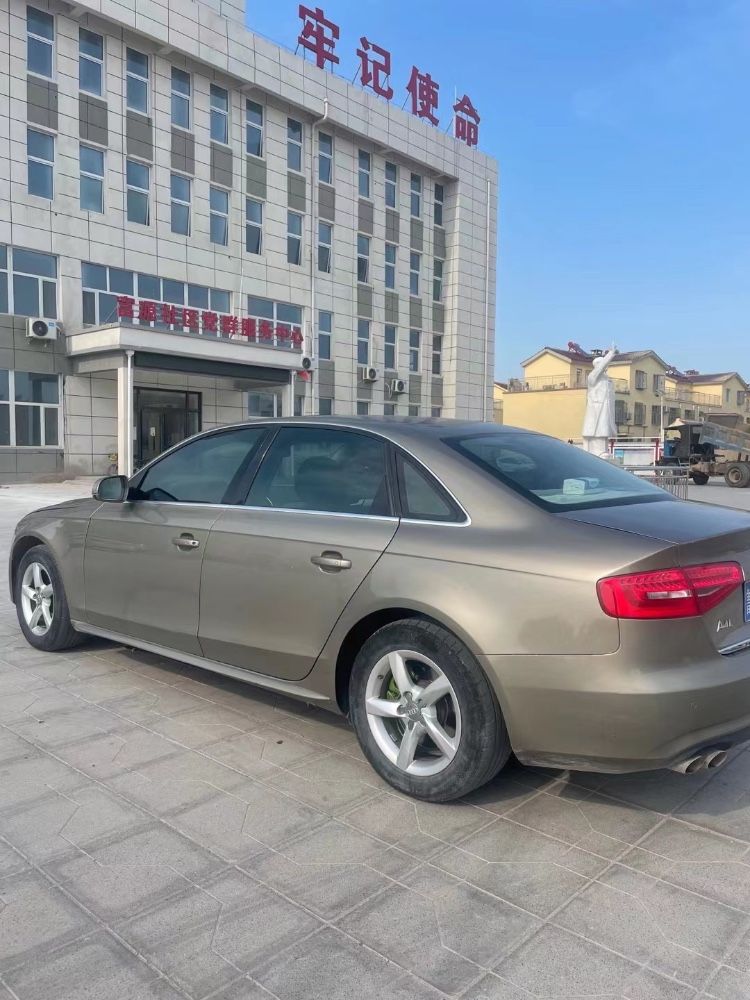 北京13年奥迪A4L4