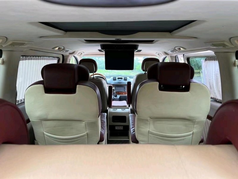 盐城12年奔驰唯雅诺5