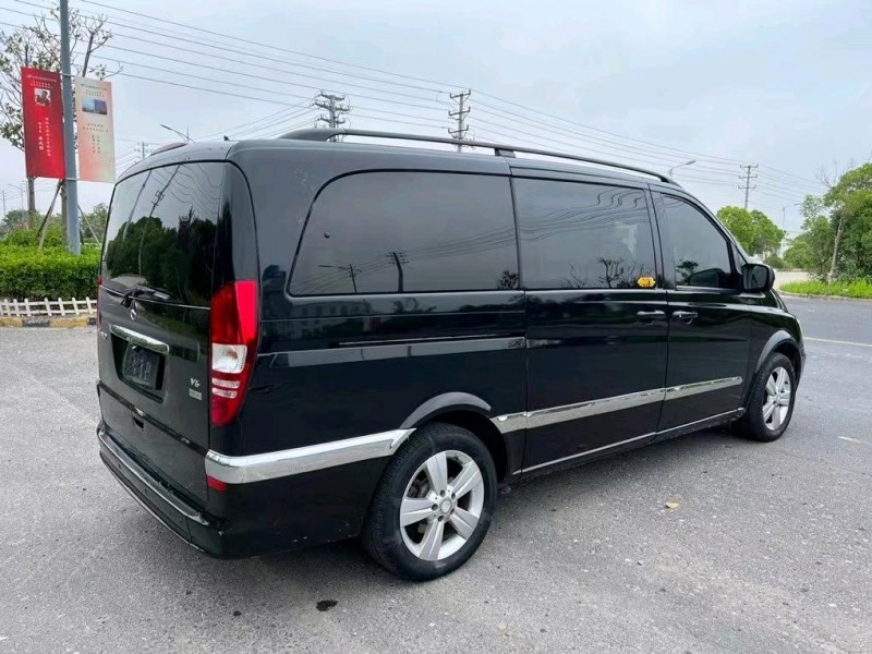 盐城12年奔驰唯雅诺8