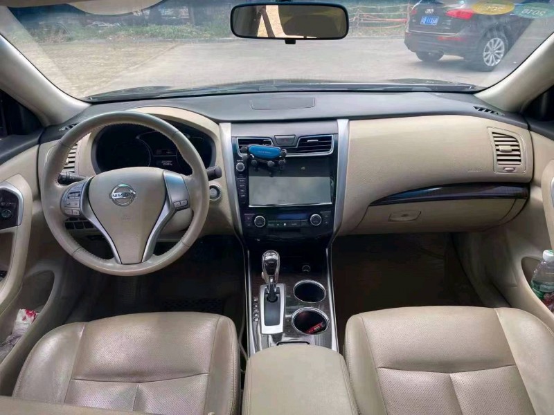 煙臺14年日產天籟8
