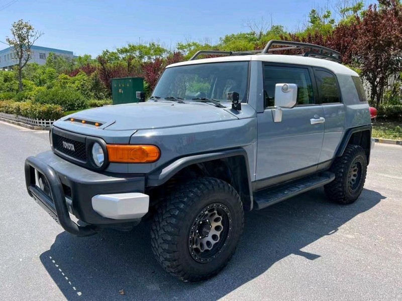 鹽城17年豐田FJ7