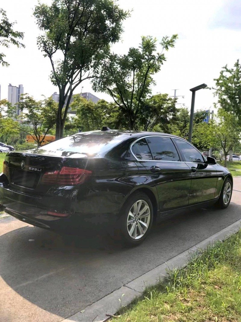 徐州16年宝马5系3